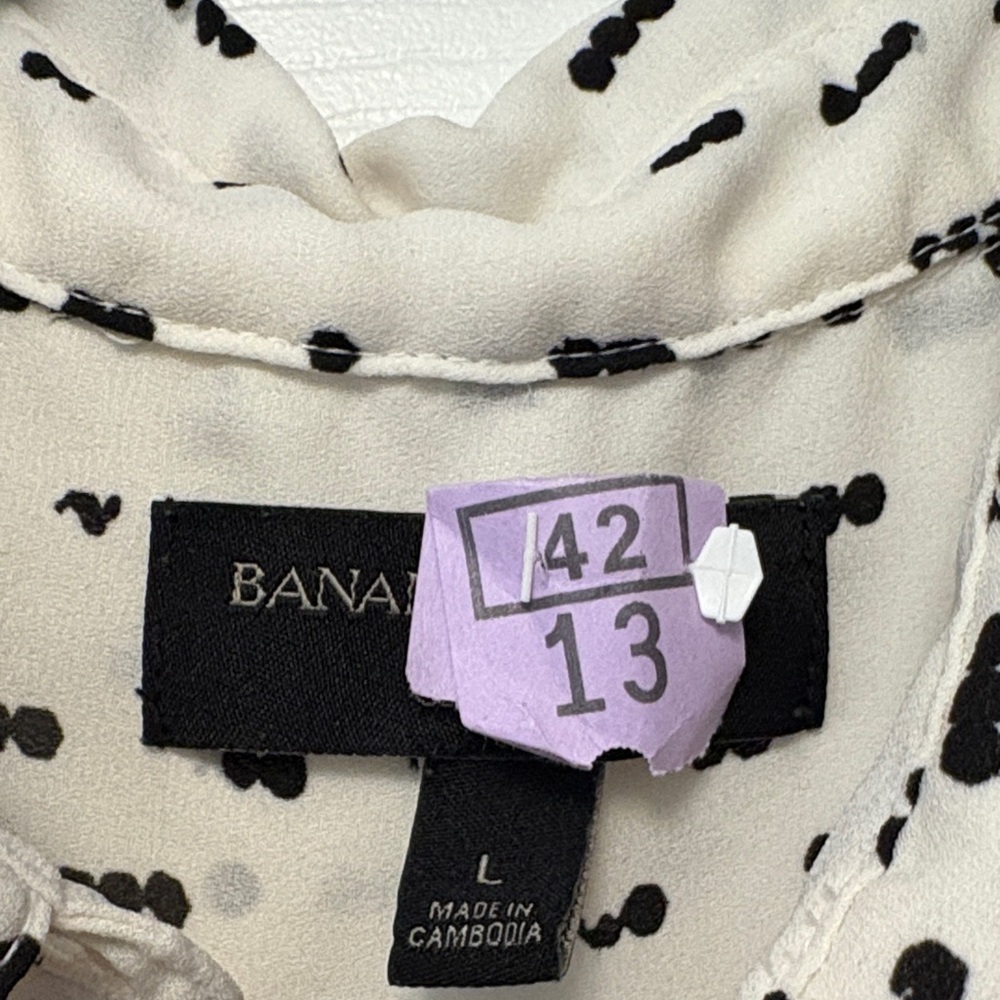 Banana Republic Women's Sleeveless Blouse White Black Dot Pattern Size L Large - Picture 2 of 4